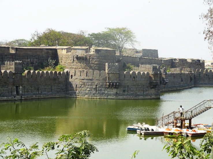 3. Vellore Fort